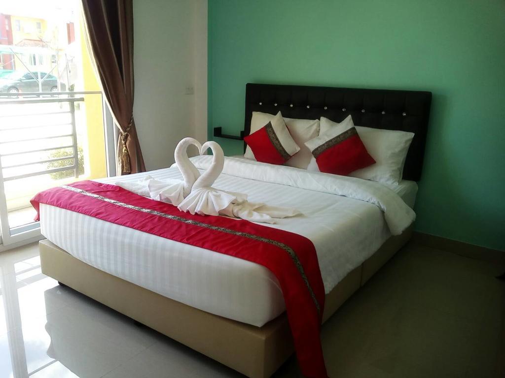 Greenfield Residence Prachinburi Eksteriør billede